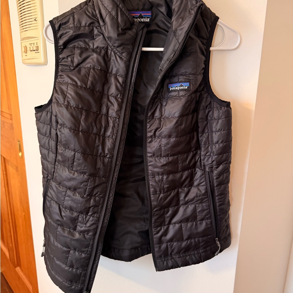 Patagonia Black Recycled Vest